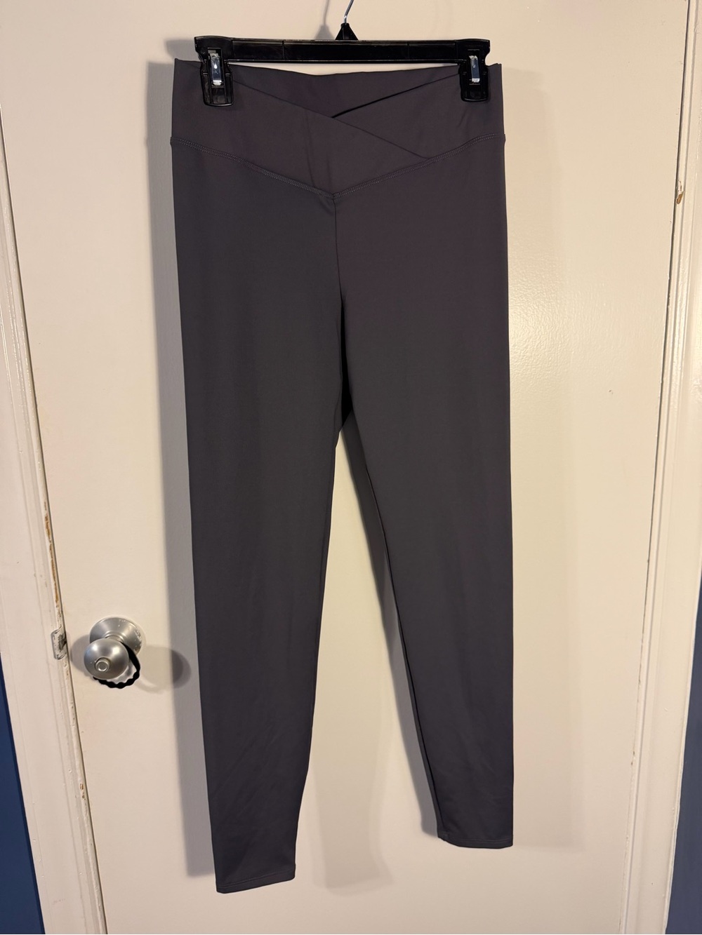 Express Charcoal Crossover Waist athletic Leggings Small Petite
